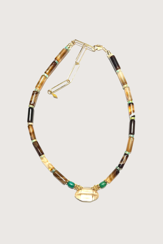 flat lay Agate Crystal Necklace Agates, turquoise and vintage cristal pendant, gold-plated 18K

Each piece is one of a kind

Length: 39cm & 10cm extension chain