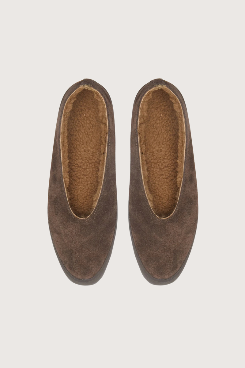 top profile Apres Ski Shearling Flats Brown suede
Shearling lining
Tread in smooth rubber
Slip on
8mm heel