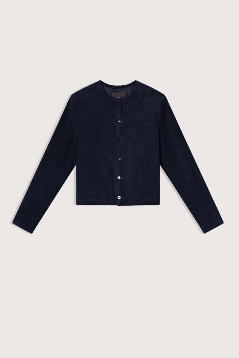 flat lay Astrid Suede Cardigan Jacket Notte navy Short cardigan
100% Stretch lamb leather suede | Lining: 95% Silk, 5% Elastane
Mother-of-pearl effect buttons
Crewneck
Classic fit