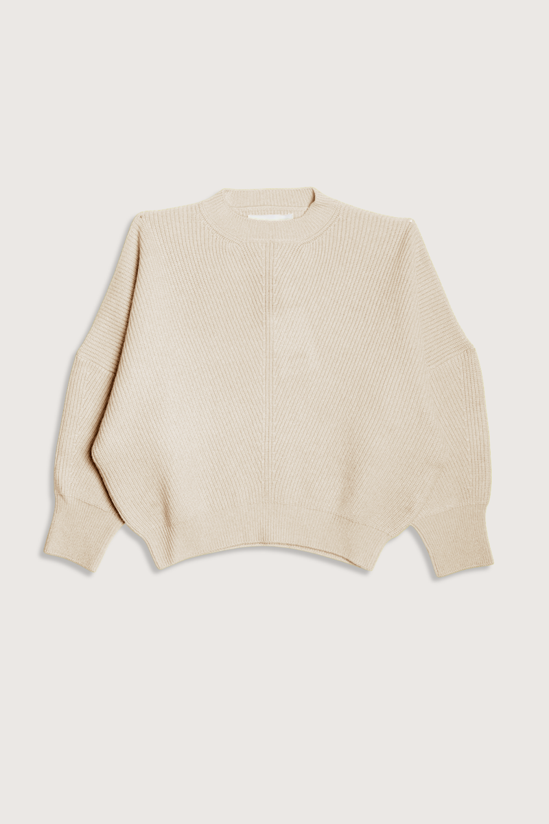 flat lay Batwing Sweater Sand Batwing sleeve
Pure cashmere
Relaxed, cropped silhouette
Round neckline
Subtle ribbed trims at the cuffs and hem