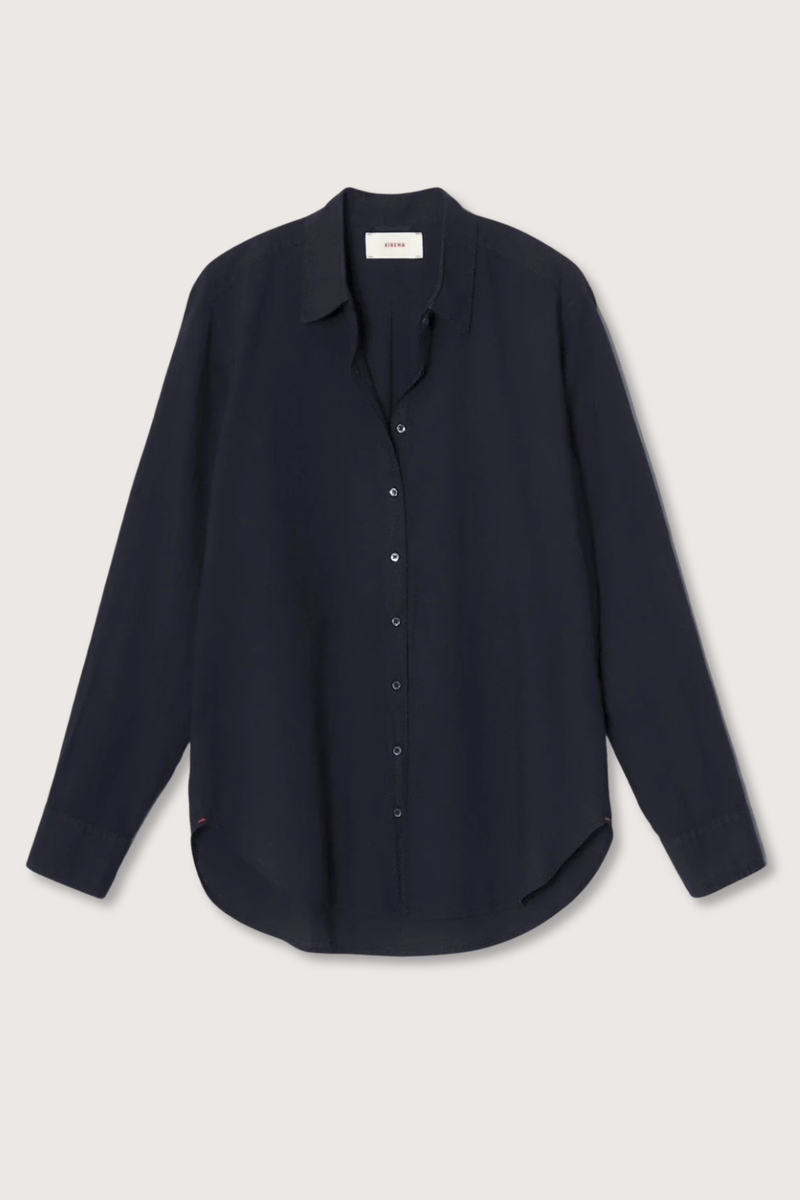 flat lay Beau Shirt Black poplin cotton Boyfriend style
Button down
Long sleeves
Relaxed and generous fit