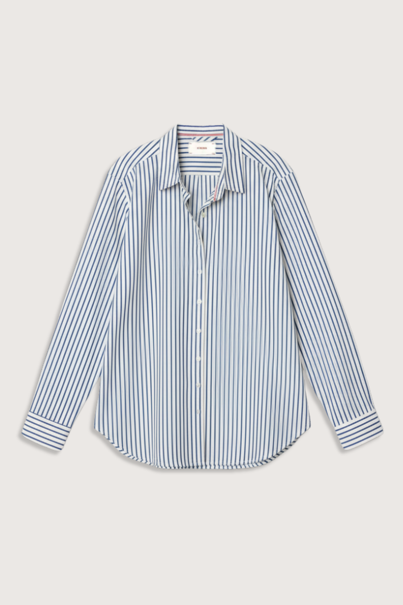 flat lay beau stripe in shirt Boyfriend style
Button down
Long sleeve
Relaxed and generous fit
True to size (size down for a slightly less oversized fit)
100% Cotton Poplin