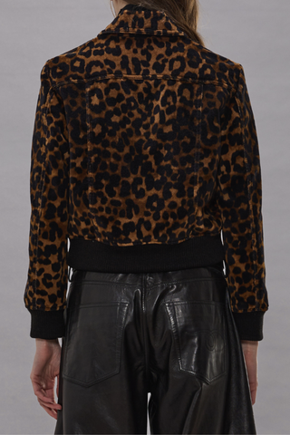 back profile model wearing Berlin Italian Velvet Jacket leopard  brown Classic collar
Front zip
Slim fit