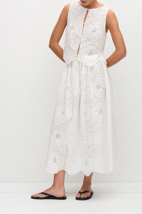 front profile model wearing Broderie Tie Top white Delicate floral broderie
Scalloped hem finish
Open tie front
Sleeveless Blouse
100% Cotton