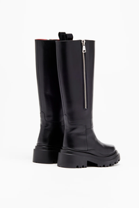 back profile Chunky Sole Leather black Boots  with side silver zipper
