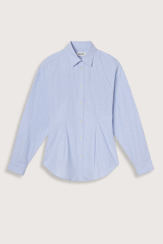 flat lay Cinch Shirt Webb Stripe light blue white stripe Tailored style
Subtle front cinch detailing
Relaxed silhouette
100% Organic Cotton
