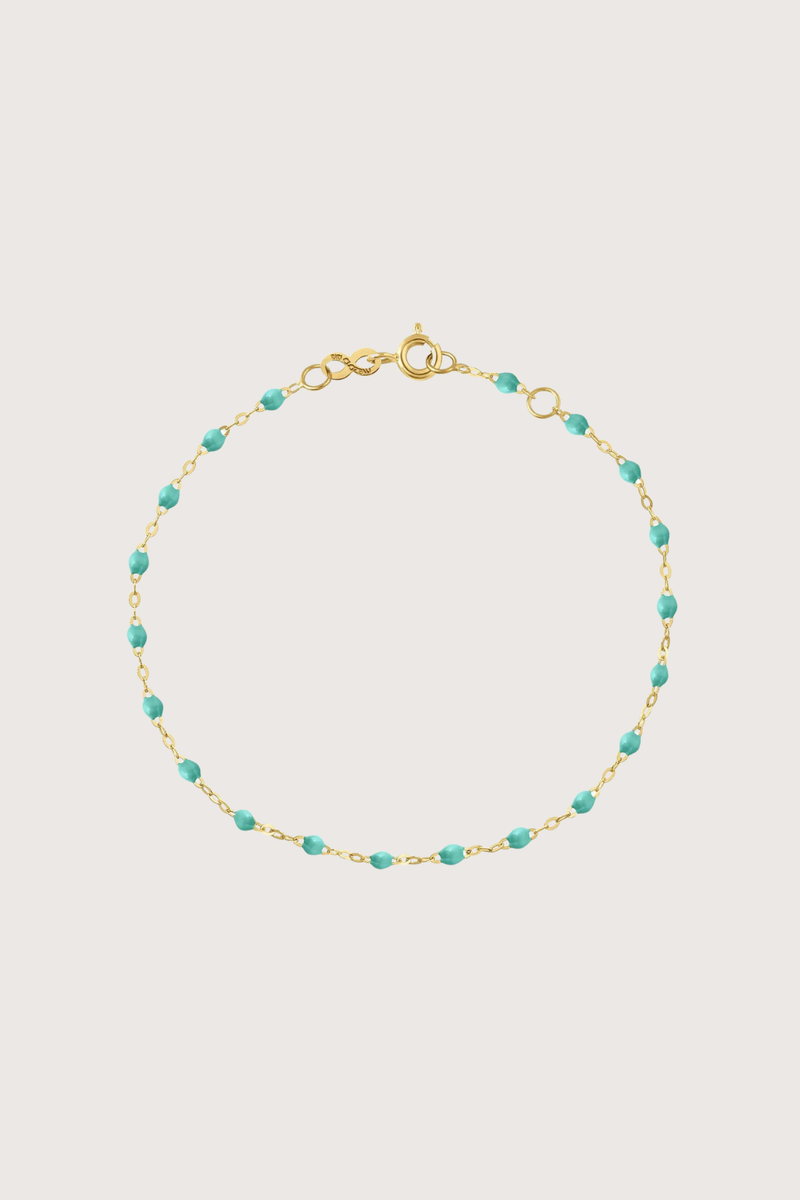flat lay Classic Gigi Bracelet 6.7" 18K Yellow Gold Lagoon Lagoon resin jewel
6.7" chain with adjustable clasp at 6.3"