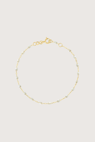 flat lay Classic Gigi Bracelet 6.7" 18K Yellow Gold Opal Unique Opal jewels
6.7" chain with adjustable clasp at 6.3"