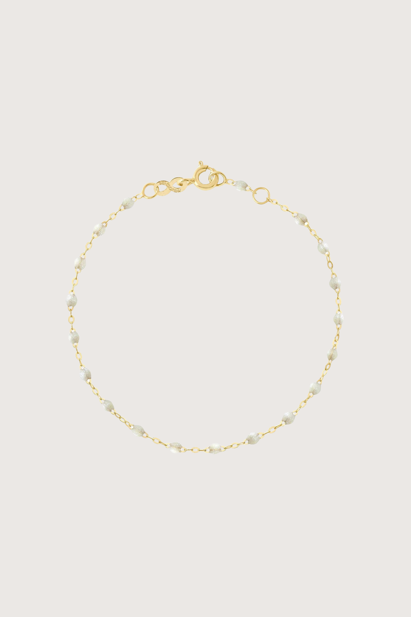 flat lay Classic Gigi Bracelet 6.7" 18K Yellow Gold Opal Unique Opal jewels
6.7" chain with adjustable clasp at 6.3"