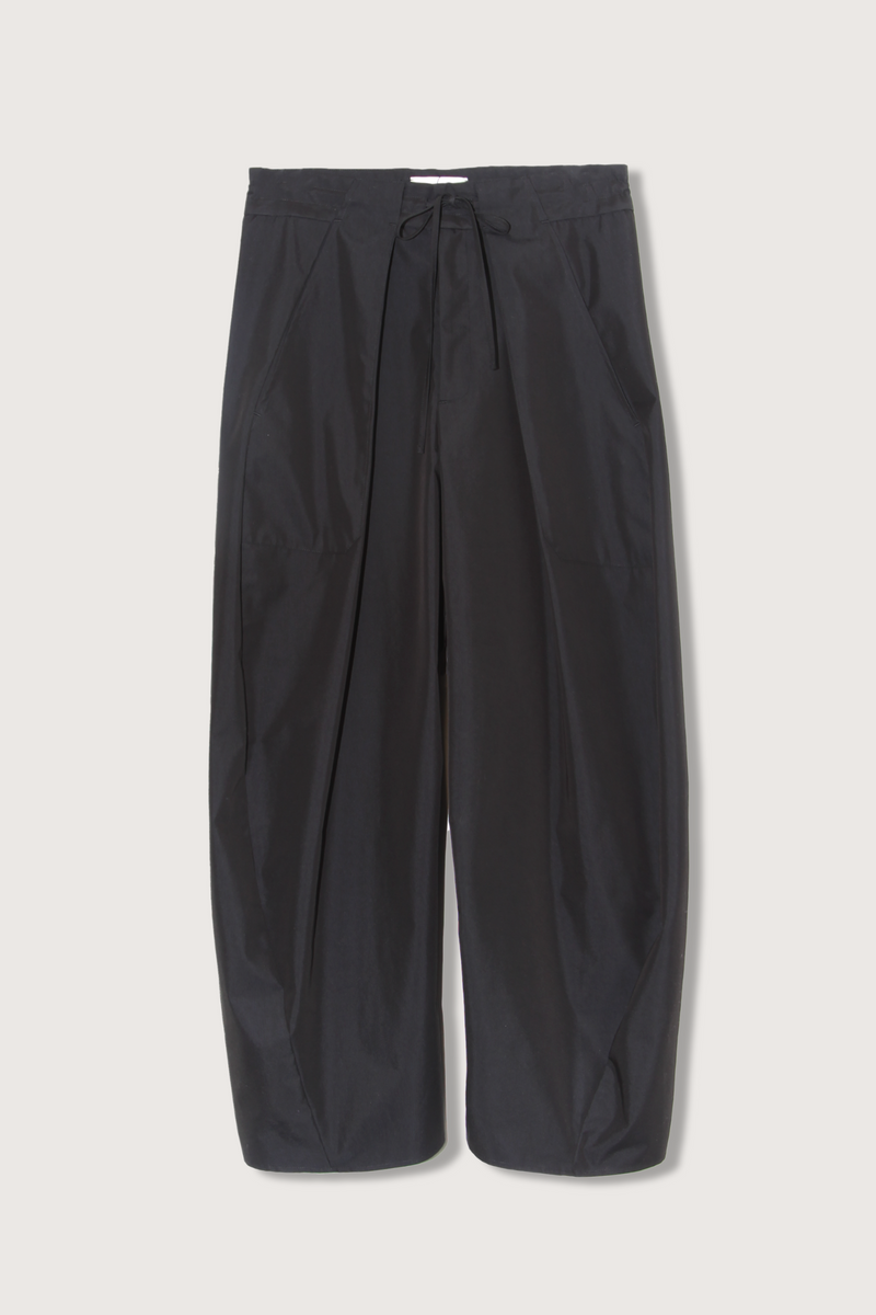 flat lay Clemence Compact Cotton horseshoe Pant black with adjustale drawstring and pleats