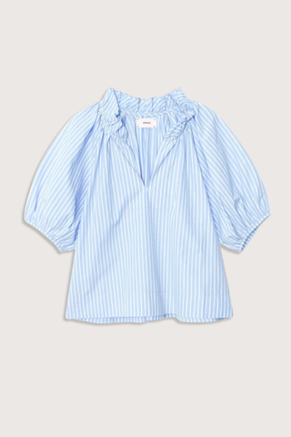 flat lay Clementine Ruffle Neck Top blue paradise white and blue stripe Crisp multicolor stripe cotton
Deep V-neck
Ruffle detailing
Shirred puff sleeves
100% Cotton