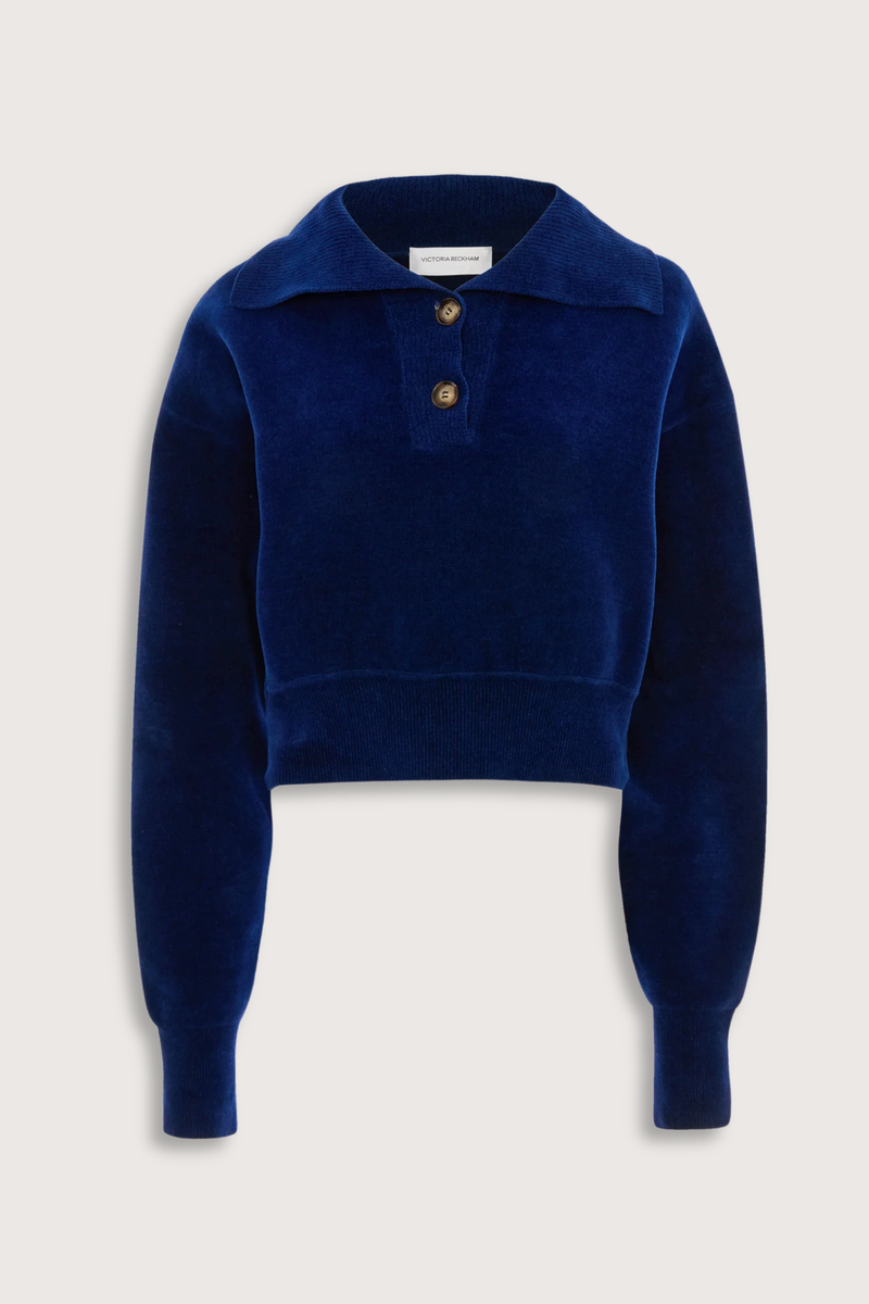 flat lay Collared Cropped Top bright navy Chenille knit
Rib cuffs
Knitted collar with buttons
Back neck VB logo embroidery