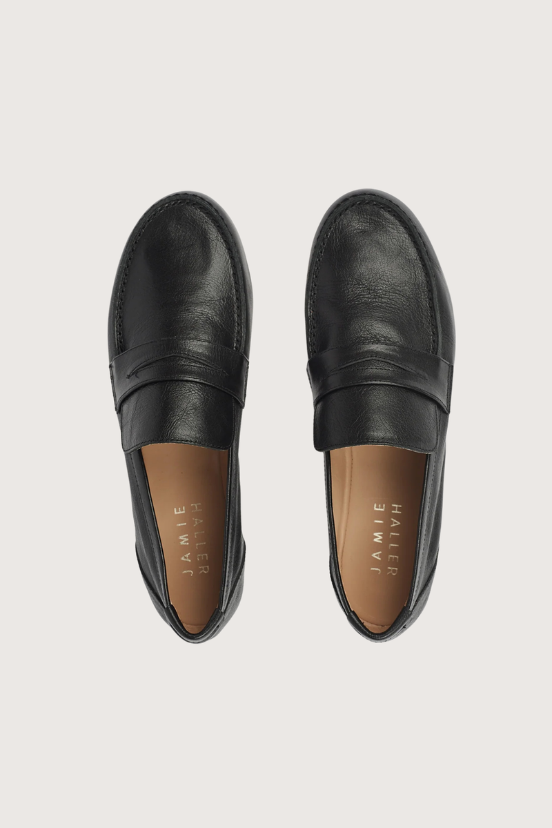 top profile The Penny Loafer Black 
Soft leather nappa lining
Leather sole with anti-slip rubber injection
Handmade  black Italian Calfskin. leather penny loafer strap
