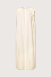 flat lay Cora Gathered Dress ivory Midi dress
Flaring fit
Buttoned front opening
Crew neck
Gathered fabric at the shoulders
65% Cotton, 35% Silk Voile
