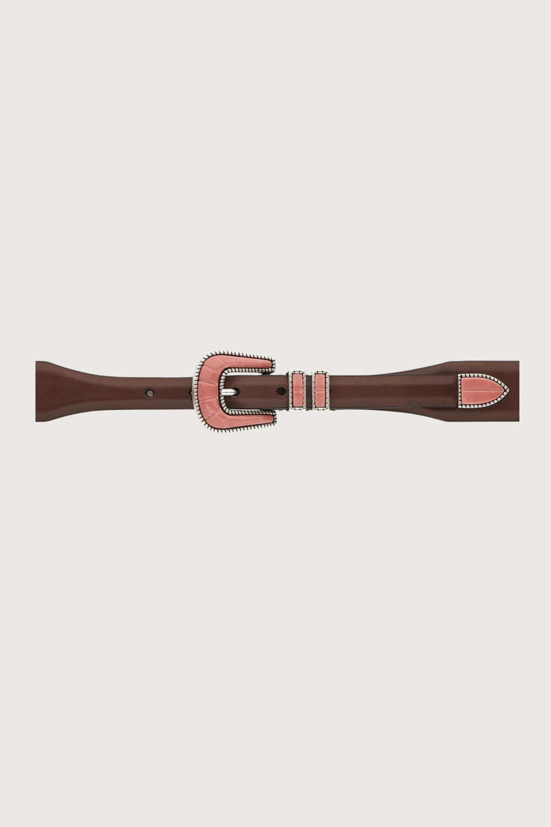 flat lay Crazy Color Calf Belt Soft Pink/Vintage Brown Hand-worked tapered silhouette, gradually shifting from 3.6 cm to 2 cm
Sculptural 4-piece buckle, enriched with decorative elements
4-piece hardware
Buckle: 2 cm
Height: 3.6 cm to 2 cm