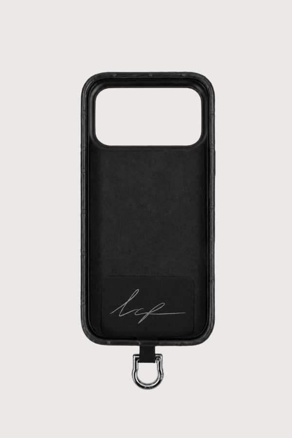 inside of view of Croco Phone Case 17 ProMax / 18 ProMax Noir Protect your phone from dirt, scratches and shocks
Sleek design
Non-slip surface
Includes universal adapter with silver metal
Lightweight and slim
Vegan leather