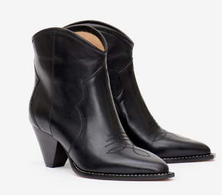 angled profile Darizo Leather Ankle Boots cowboy style