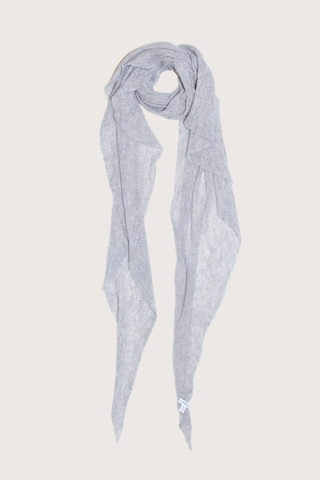 flat lay Diamond Melange Cashmere Scarf Grey Hand-loomed
100% cashmere
Fluffy feel
No seams
Approximately 78"x 30"