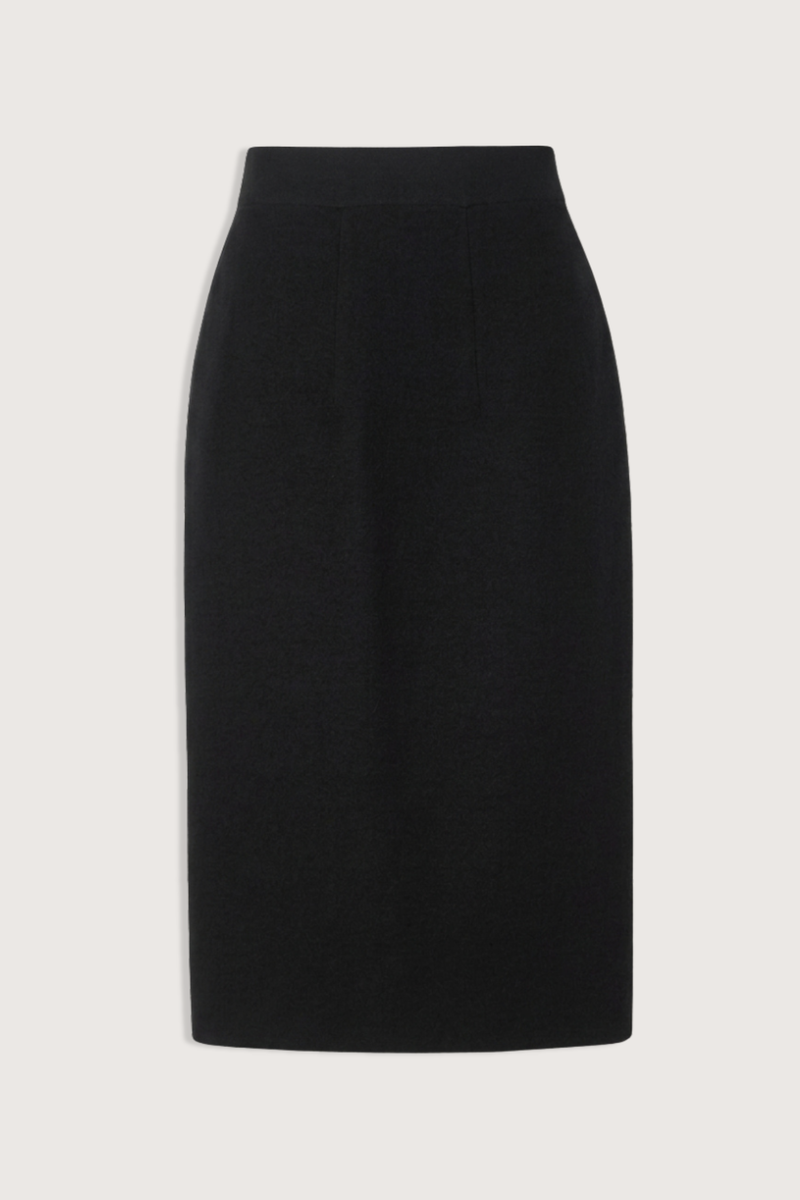 flat lay Double Knit Hip Pencil Skirt black Smooth woolen hand
Soft structured silhouette
Invisible zipper with hook and eye closure
61% Merino wool, 26% Baby alpaca, 13% Pima cotton