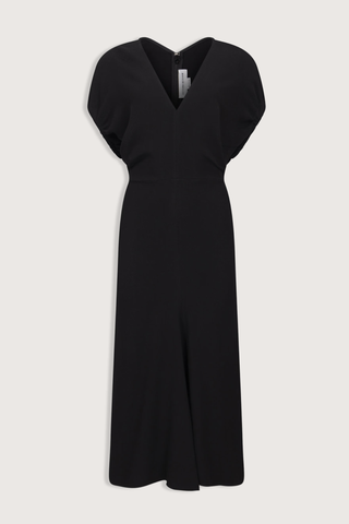 flat lay Edith Midi Fluid Cady Dress black Gathered sleeve
Directional rope edging
Front v-neckline with tonal topstitching
Flattering fitted waist
Longer-length hemline at the back
Blouson sleeve
Subtle asymmetrical hem
50% Viscose 47% Acetate 3% Elastane