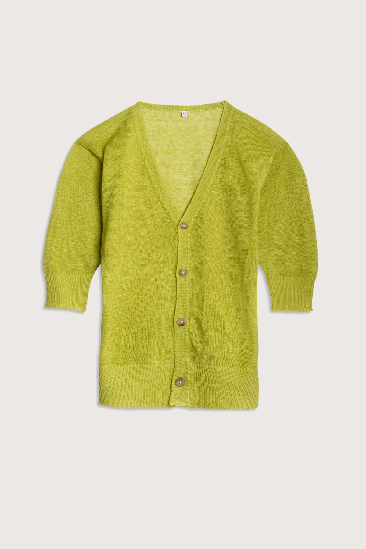 flat lay Elbow Sleeve Split Hem Cardigan light green 100% LINEN
V-neck
3/4 Sleeves
Ribbed cuff &amp; hem
Split hem
4 button front closure