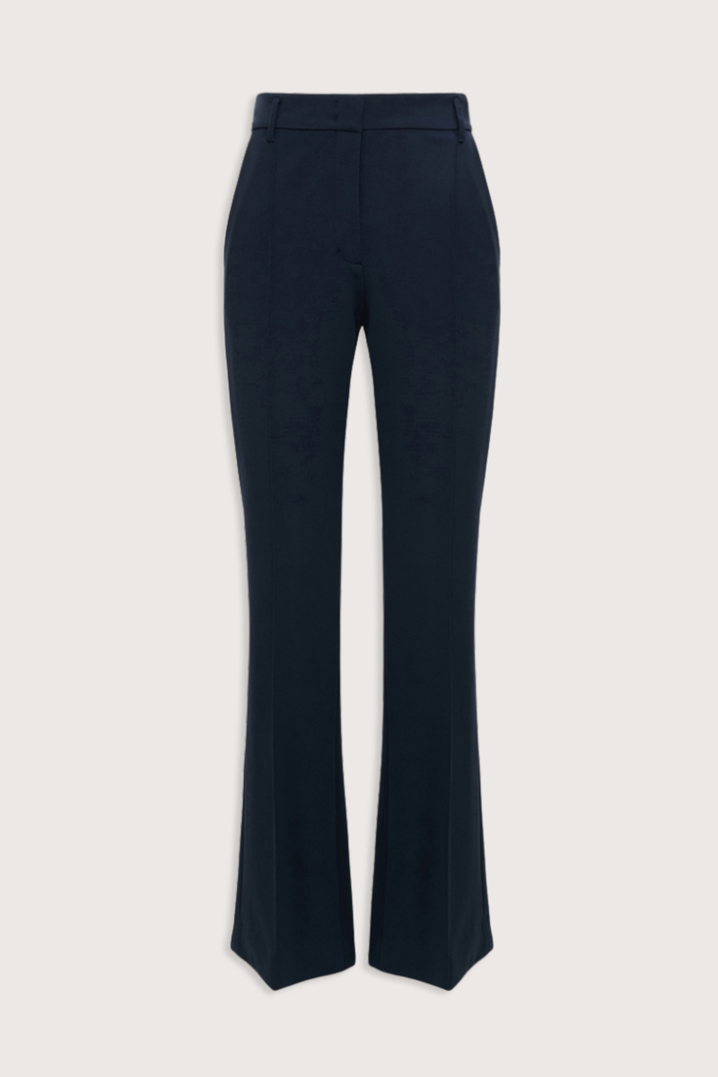 flat lay Emotional Essence Pants dark navy Flared pants
Punto Milano
Pintucks on the front
Hidden top closure
Fitted through the knee
67 % Viscose, 28 % Polyamide, 5 % Elastane
Slanted side pockets
Back welt pockets
Belt loops