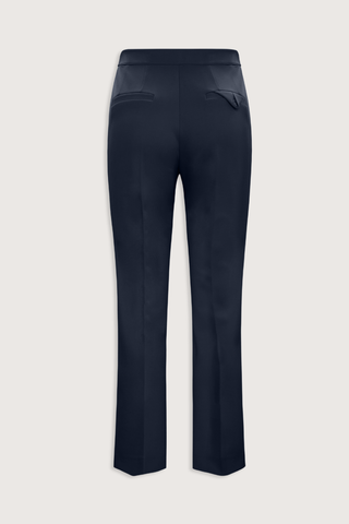 back flat lay Emotional Essence Pants dark navy Kick flare pants
Punto Milano
Matching belt detail with signature buckle
Piped seams
Diagonal side pockets
Back welt pockets