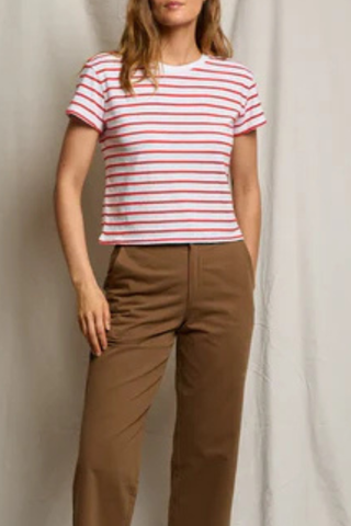 front profile model wearing Everett Jersey Boxy Tomato Stripe T-shirt 90% Cotton, 10% Polyester
Relaxed shape
Bold horizontal stripes
Crew neck