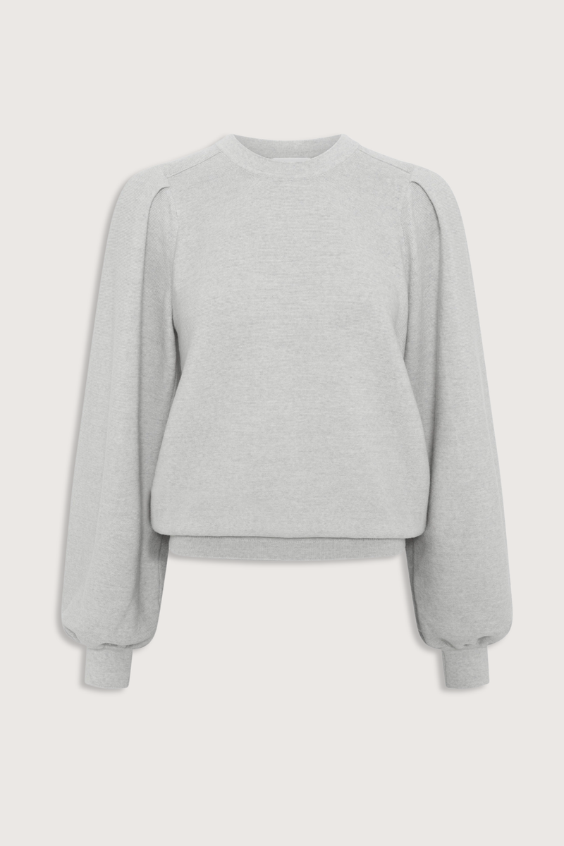 flat lay Farandole Crew Top Light Grey 
Gathered sleeves
Pleated effect
Fine Italian garter-stitch knit sweater
Straight cut
Round neckline
Long gathered sleeves
100% pure extra-soft virgin wool