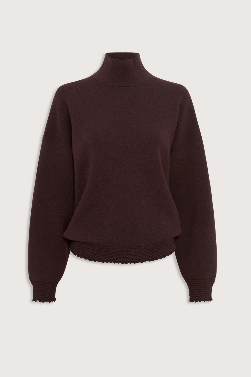 flat lay Fjord T-neck Long Sleeve Sweater ebony dark brown Soft and relaxed
Oversized
Sweatshirt-style cut
Smocked finishes at the sleeve hems
High neck
97% pure extra-fine virgin wool, 2% polyamide, 1% elastane
