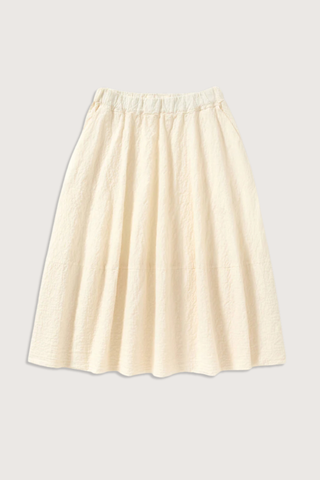 flat lay Gea Rock Skirt ivory Midi Skirt
A-Line
Elastic Waistband
Regular fit
Lined bottom panel
Wrinkled Plain Wave
Side seam pockets
Made In Italy cotton