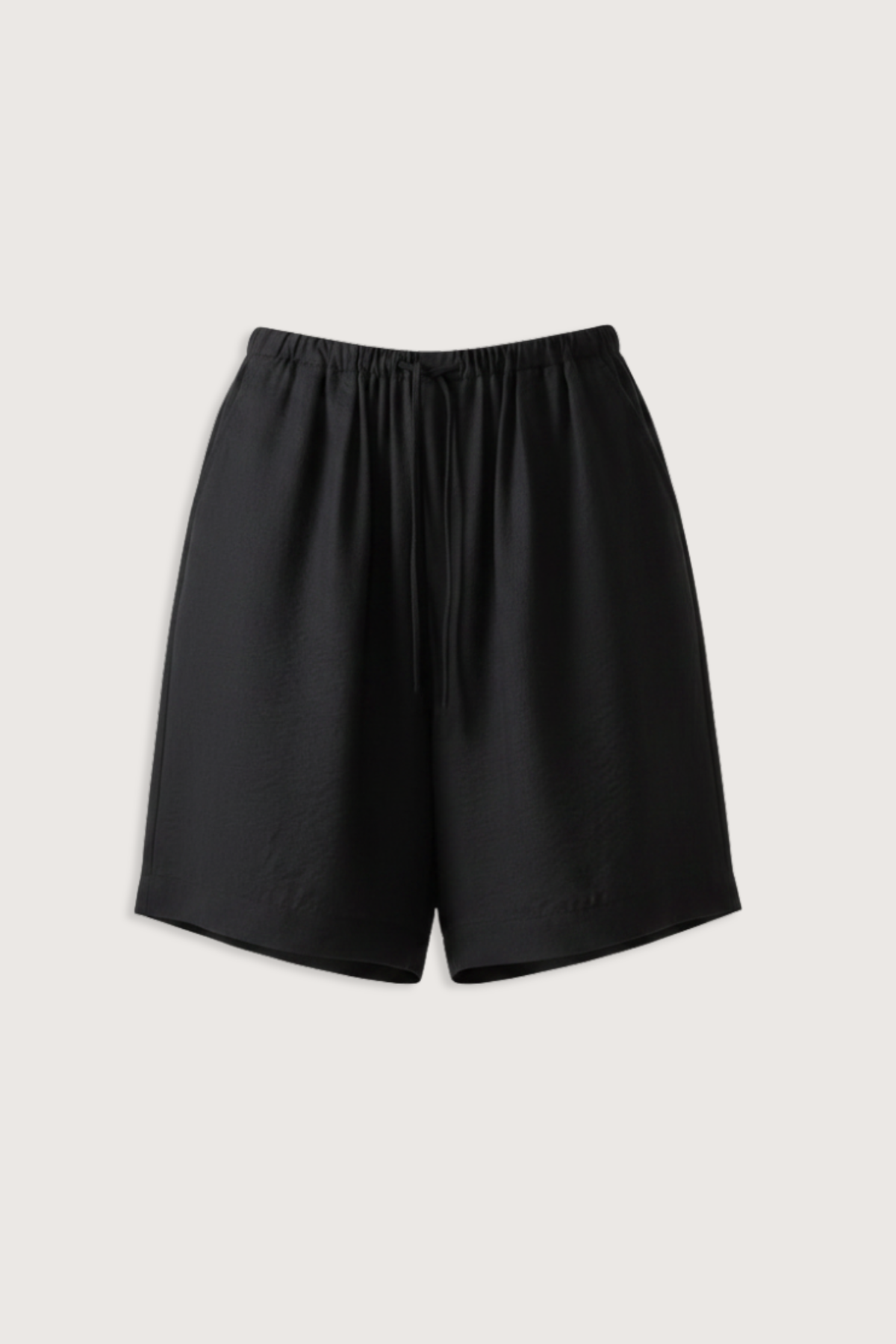 flat lay Gemma Washed Short Black Longer-length short
Cinched waist
Relaxed silhouette