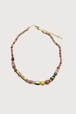 flat lay Hand Woven Snake XL Necklace multi Handwoven necklace
18K gold-plated findings
Vintage African beads
Each piece is one of a kind
Length: 15,5"/ 39cm- Adjustable