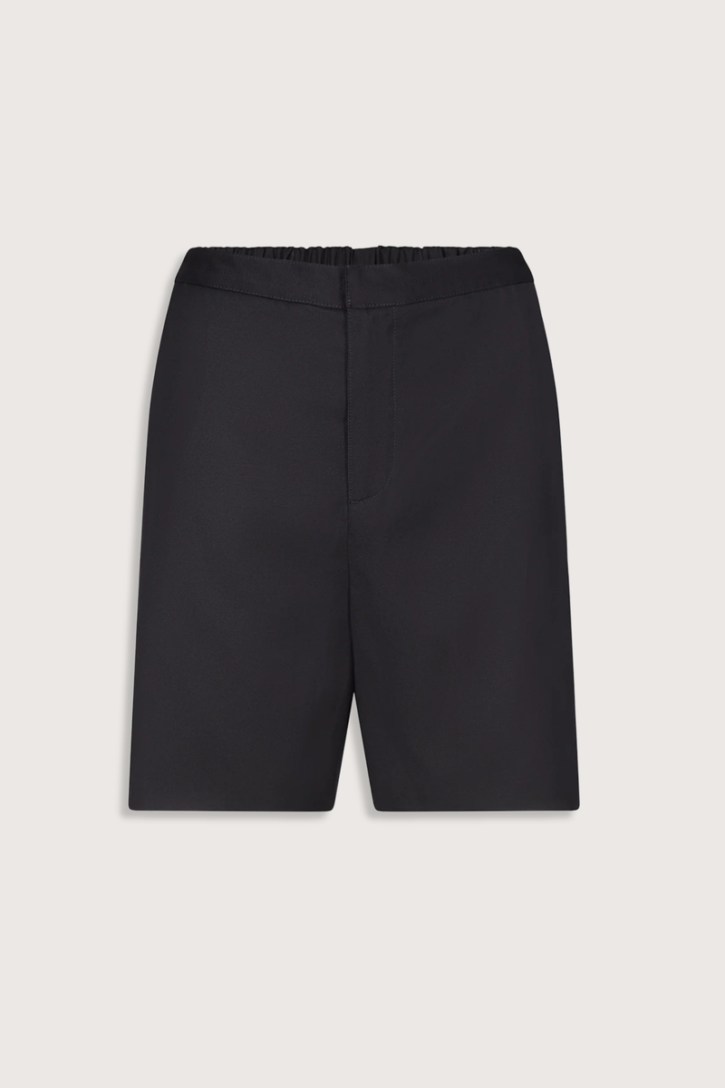 flat lay Ivan Baggy Short Black Baggy fit
Hook-and-zipper fastening
Elasticated waistband on the back
