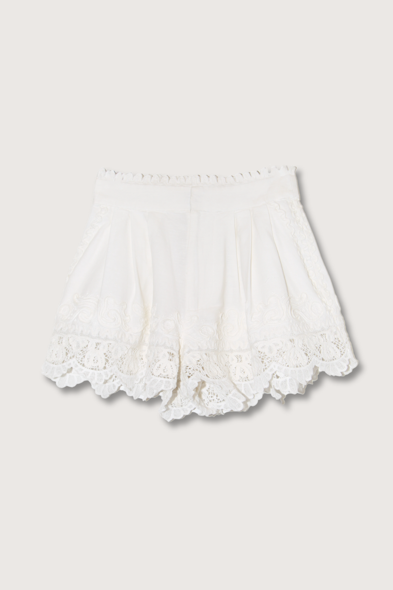 flat lay Iyla Soutache Shorts white with pleated detailing, high rise waist