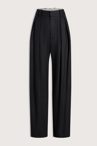 flat lay Joel Pleated Trouser graphite grey Relaxed-fit
Pleated trouser
Wool flannel
Wide leg
Tailored mid-high rise
Elongating double pleated crease front leg
Side seam pockets
Two back welt pockets
Wide looped waistband
97% Virgin Wool / 3% Elastane | Lining: 100% Viscose