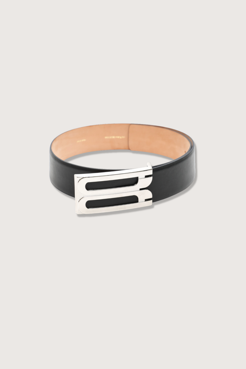 flat lay Jumbo Frame Belt black leather with silver buckle