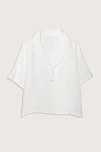 flat lay Kalleen Short Sleeve Collared Silk Top Single button closure
100% Silk