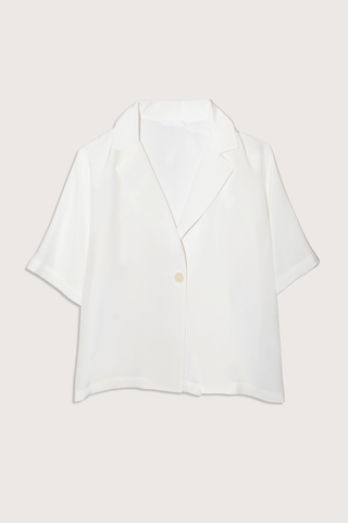 flat lay Kalleen Short Sleeve Collared Silk Top Single button closure
100% Silk