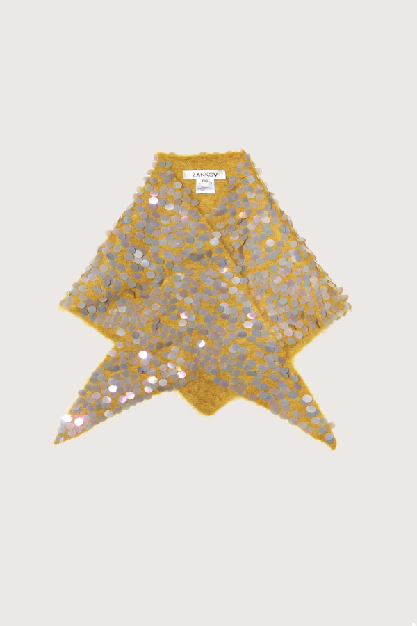 flat lay Kinga Pailette Scarf Olive Paillette sequin embellishments thoughout
Paillette sequin only on one side
Triangle scarf

Unlined
35% Mohair, 35% Superfine Alpaca, 30% Polyamide