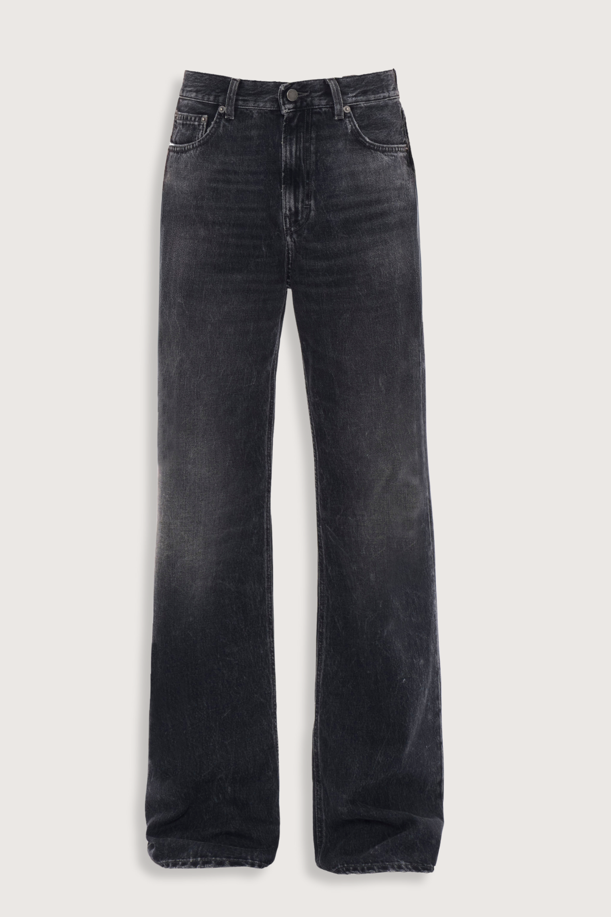 flat lay Korea Denim authentic black faded wash Mid-rise denim
Slightly flared leg
Relaxed fit
Composition: 100%Cotton

Four pockets