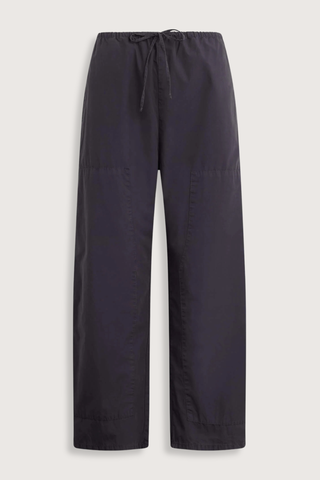 flat lay Kyoto Carpenter Pant Nuit Classic utility inspired trouser
Pull-on style
Baggy leg silhouette
Hits at the ankle
Topstitched utility panels at front
Adjustable waistband
Patch pockets at back