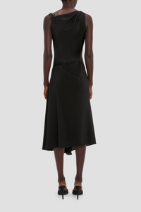 back profile model wearing Lace Strap Dress Black Ankle length with asymmetric hem
Drape fabrication
Round front neckline
Covered back
Sleeveless
Trim lace detail
Zip fastening