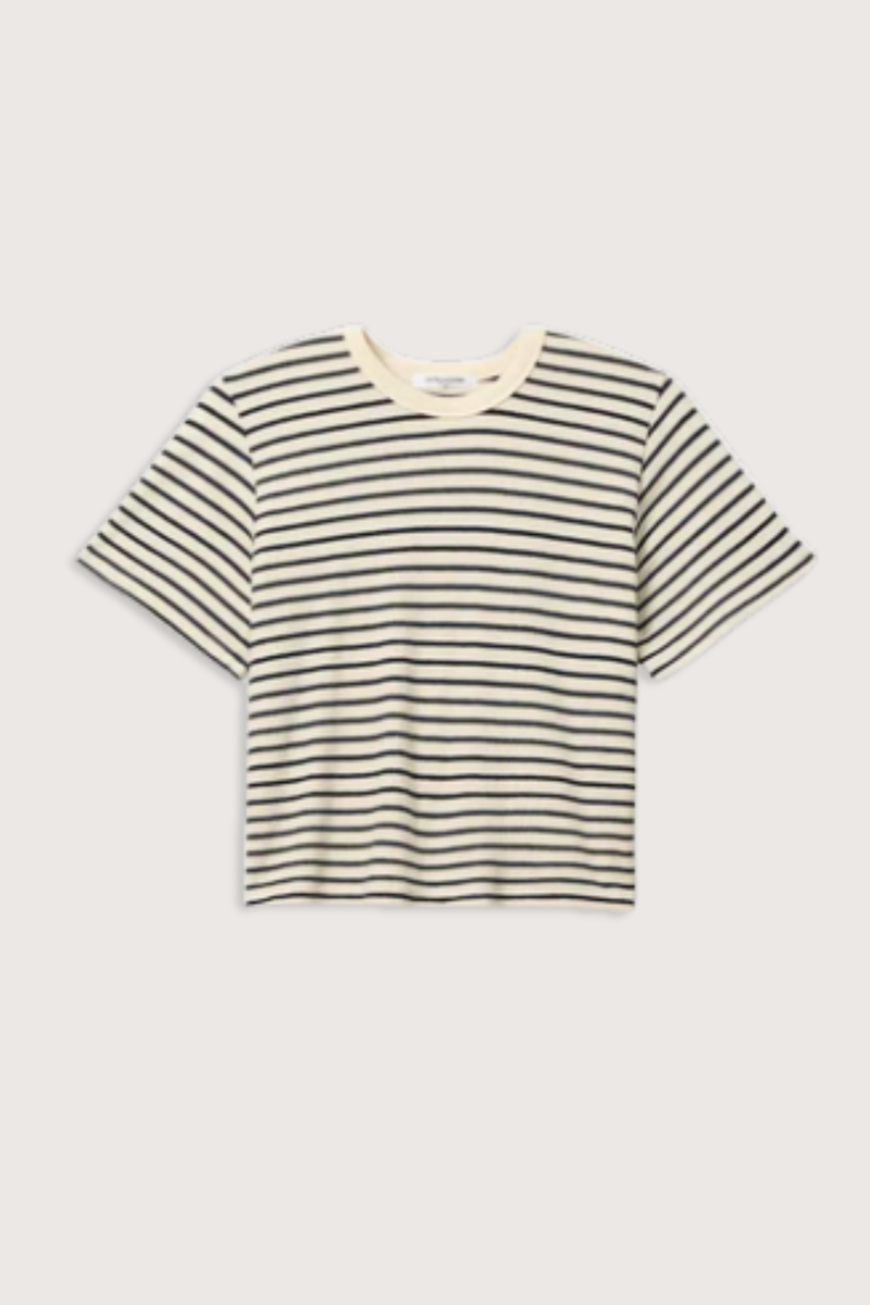 flat lay Lainey Brushed Rugby Crew T-shirt navy stripe 100% cotton
Boxy fit
Slightly cropped
Classic crew neck
Horizontal stripes