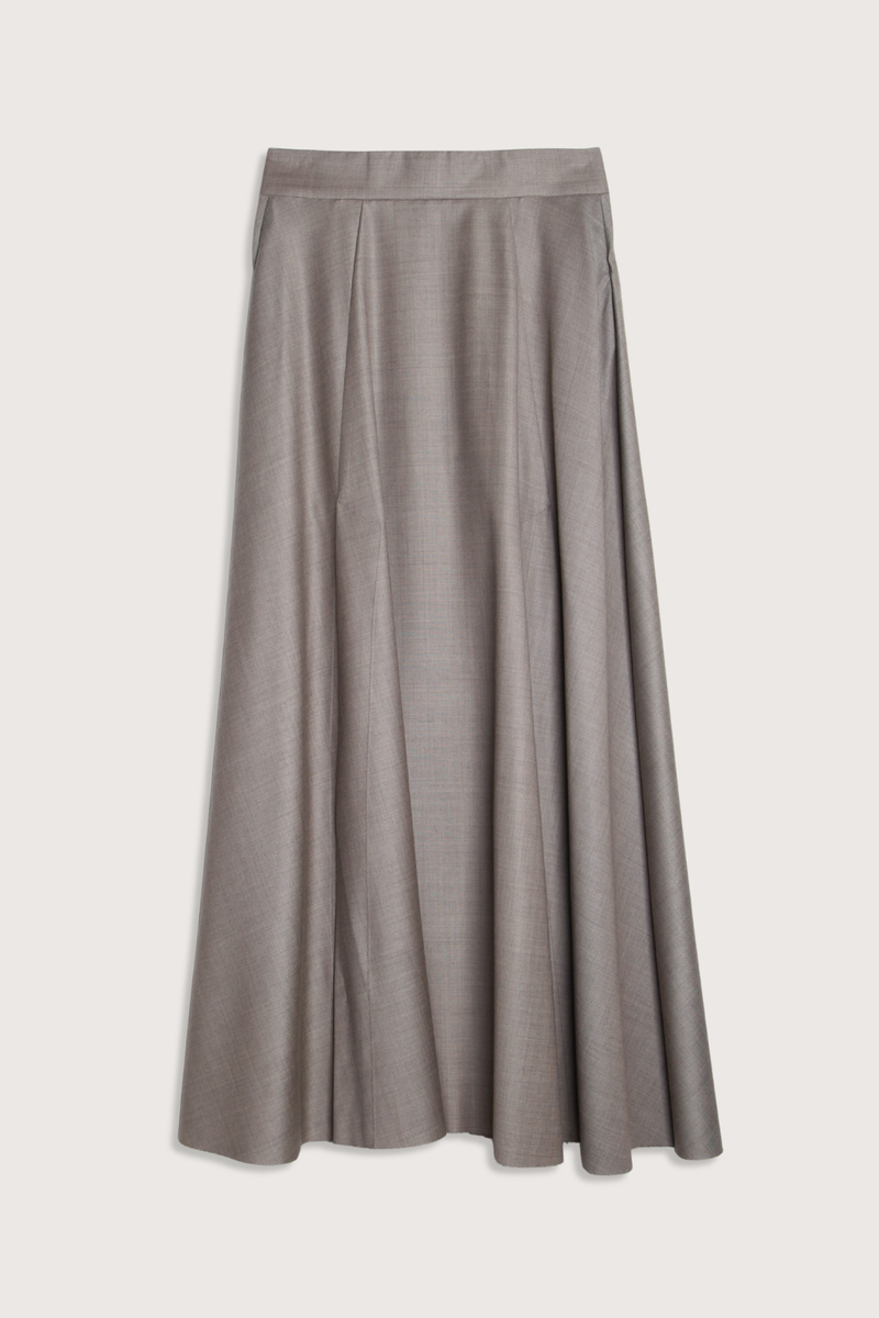 flat lay Lauren Skirt With Splits taupe Midi skirt
High-waisted fit
Subtle flare
Side pockets
Raw cut hemline
Front panels
Wool Loro Piana