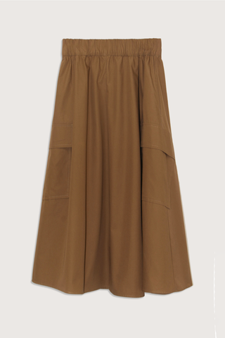 flat lay Le Cargo Full Flared Skirt Brown Sugar Oversized cargo pockets
On-seam pockets
Wide elastic waist
Tiny rolled hem
100% Japanese Cotton Poplin
Small Batch Made in Los Angeles