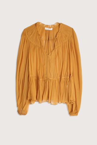 flat lay Leandra Silk Crinkle Solid blouse ochre Crinkled silk chiffon
V-neckline with ties
Voluminous long sleeves with elastic cuffs