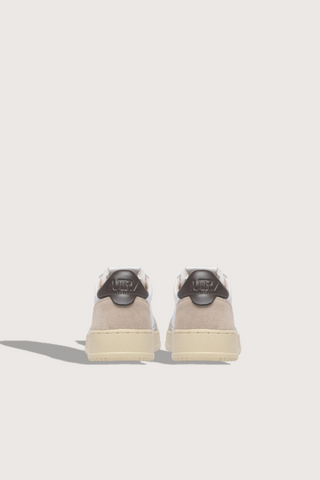 back profile Medalist Low Sneakers retro style suede leather combo