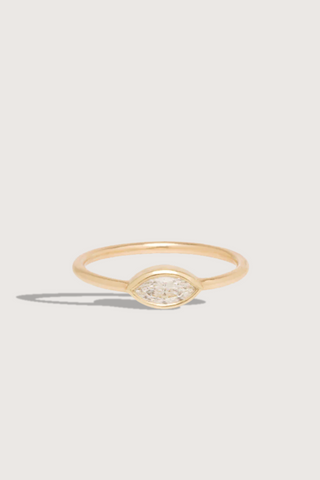 Medium Marquise Bezel Ring 14k gold