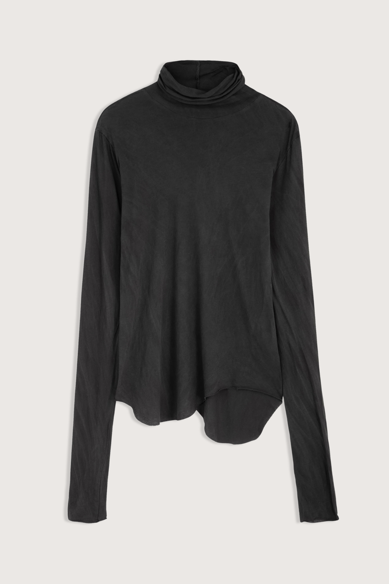 flat lay Molly Long Sleeve T-Neck Cotton Top Black Raw Hem
100% Cotton Tissue
Lightweight and breathable
Relaxed fit
Long sleeves
Fold-over turtleneck